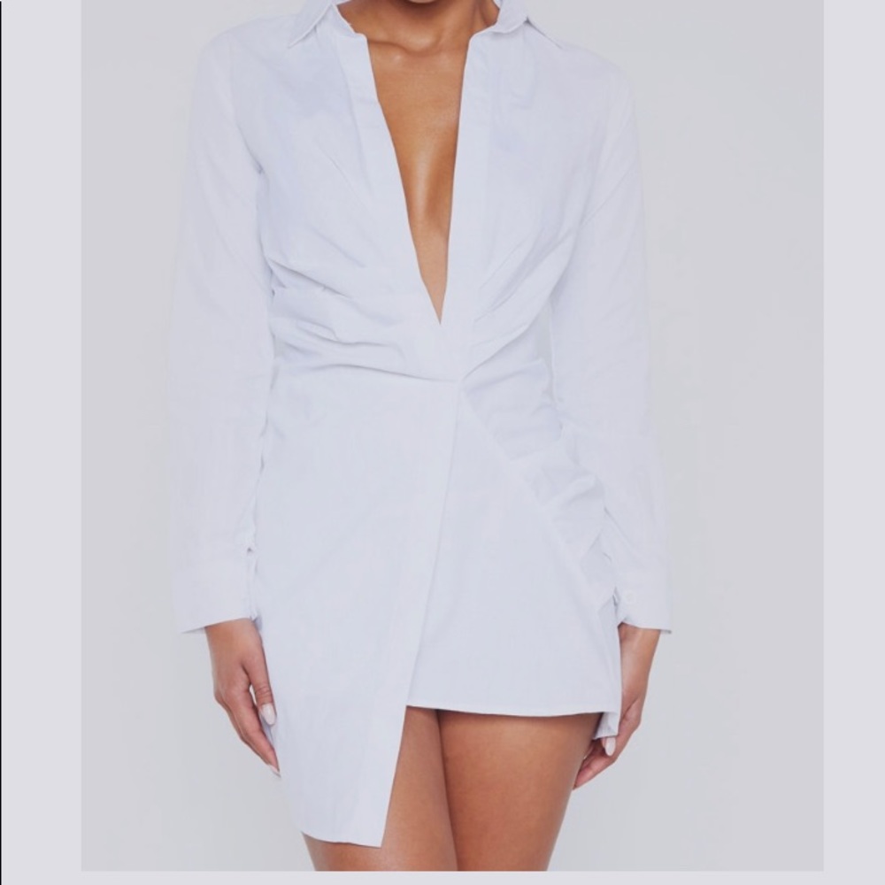 White Ruched Front Shirt Dress/with tag